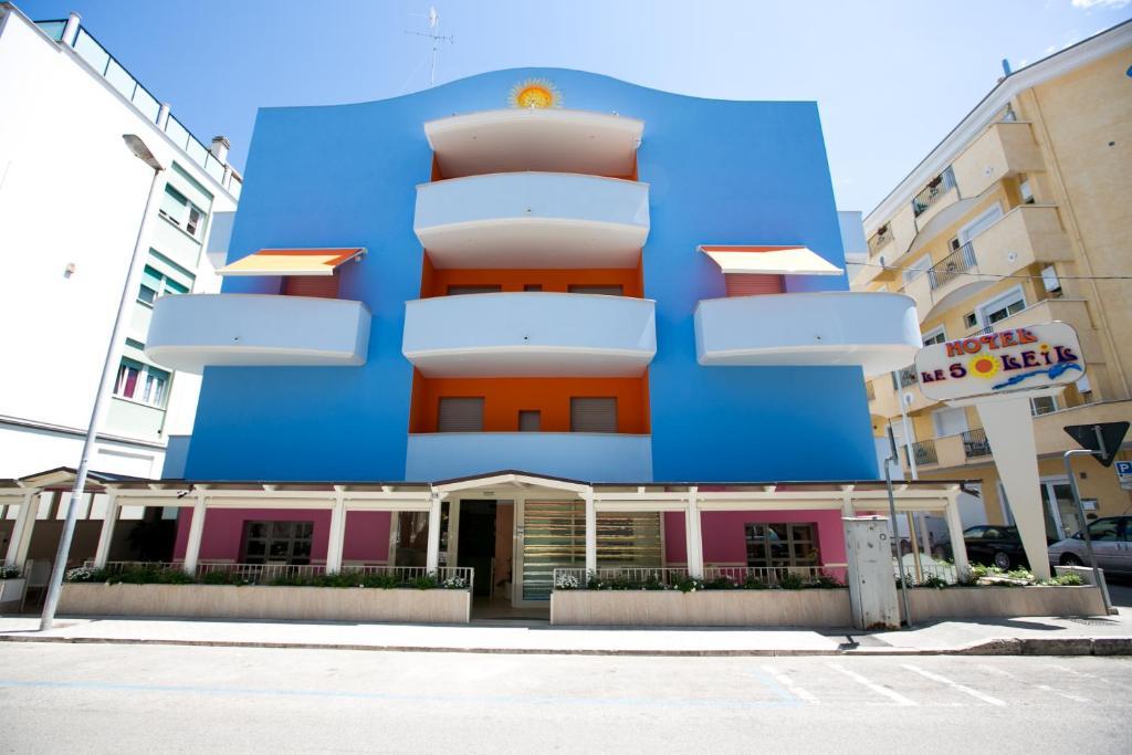 Hotel Le Soleil Σαν Μπενεντέτο ντελ Τρόντο Εξωτερικό φωτογραφία